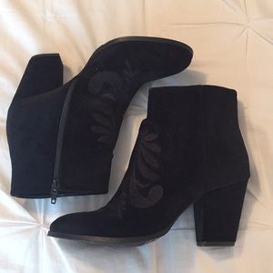 Black ankle boots